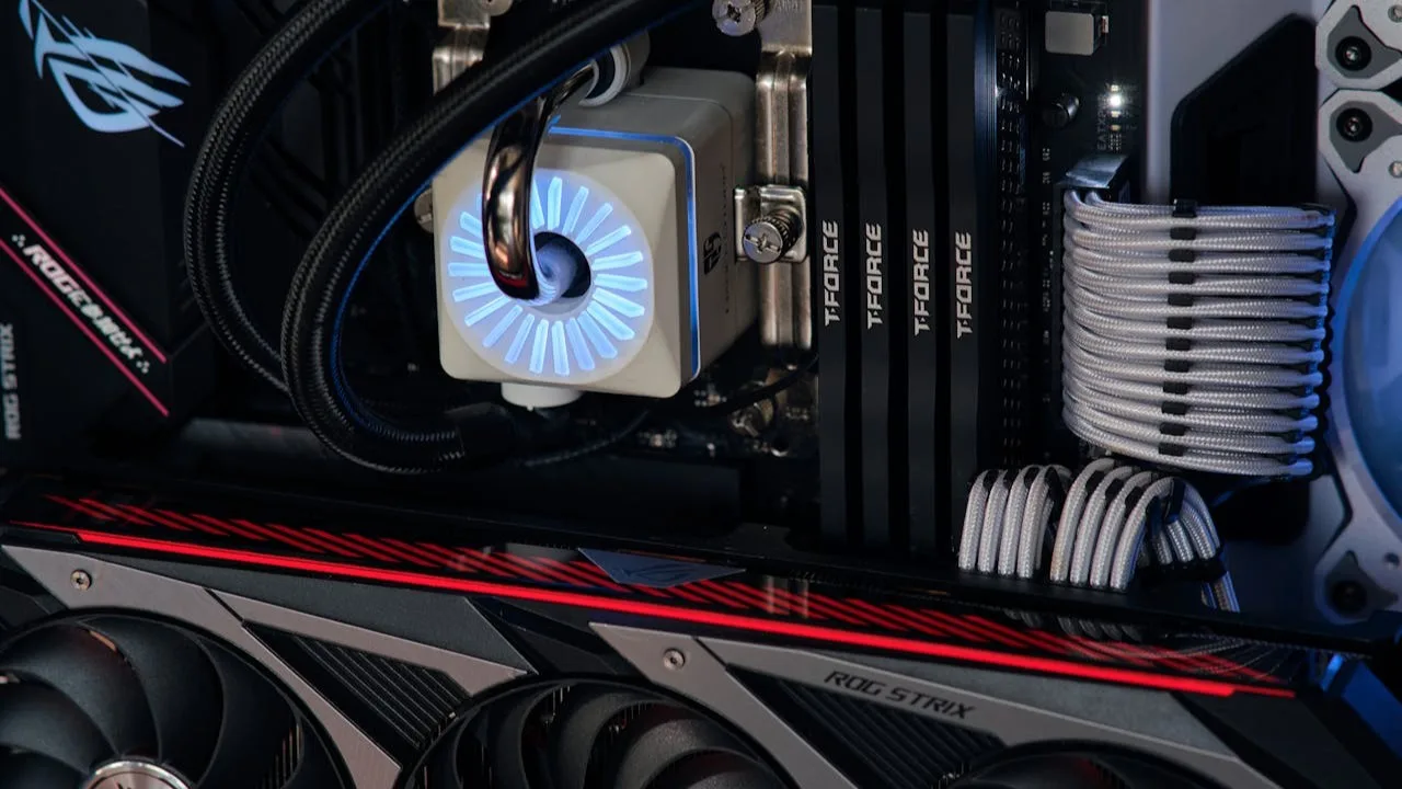 Why buyers love second-hand computer tech