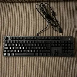 Black Shark RGB Mechanical Gaming Keyboard - Sixgill K2